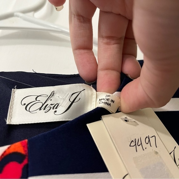 Eliza J Navy Blue Striped Floral Dress 2P 2 Petite O2 - Picture 4 of 7